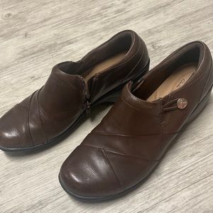 Clarks size 10